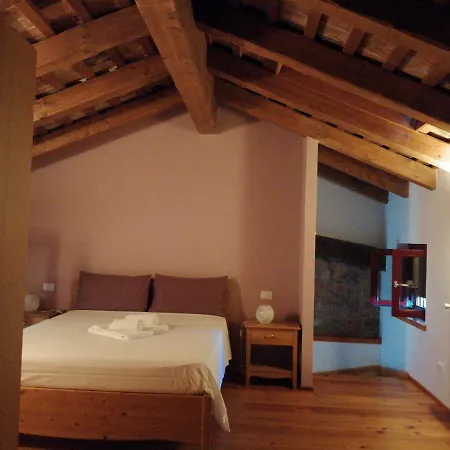 مزرعة للإقامة Ronchi Ro Lonzano